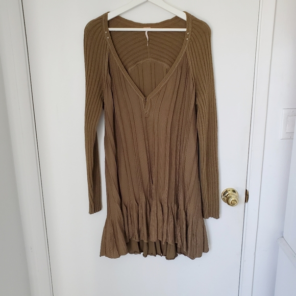 Free People Dresses & Skirts - Free People tunic sweater dress ribbed  med